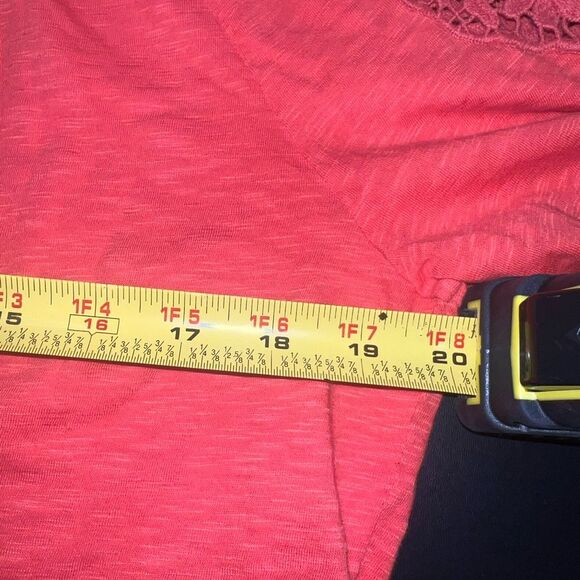 Sundance Coral boho Bell Sleeve Lace Detailed Top size Medium EUC - Picture 7 of 8